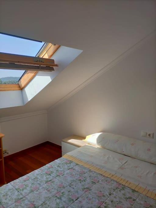 Atico Con 3 Habitaciones En Poio Bagian luar foto