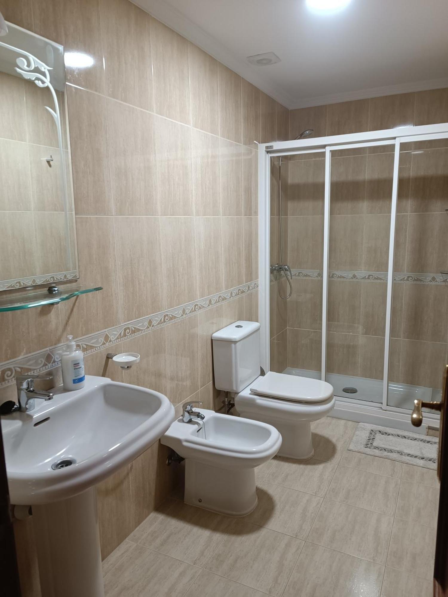 Atico Con 3 Habitaciones En Poio Bagian luar foto